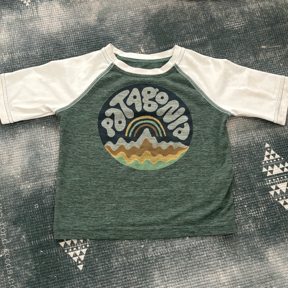 Patagonia sunshirt